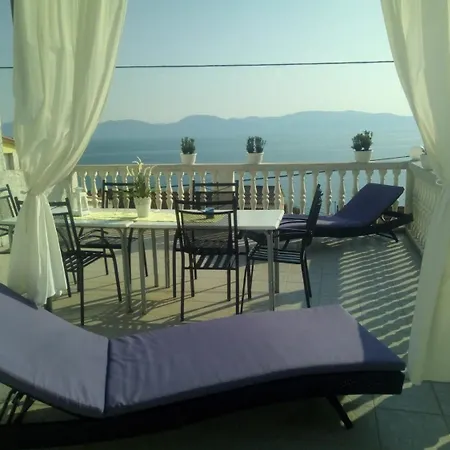 Apartament Jure Brist
