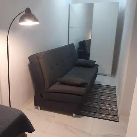 Apartament Jure